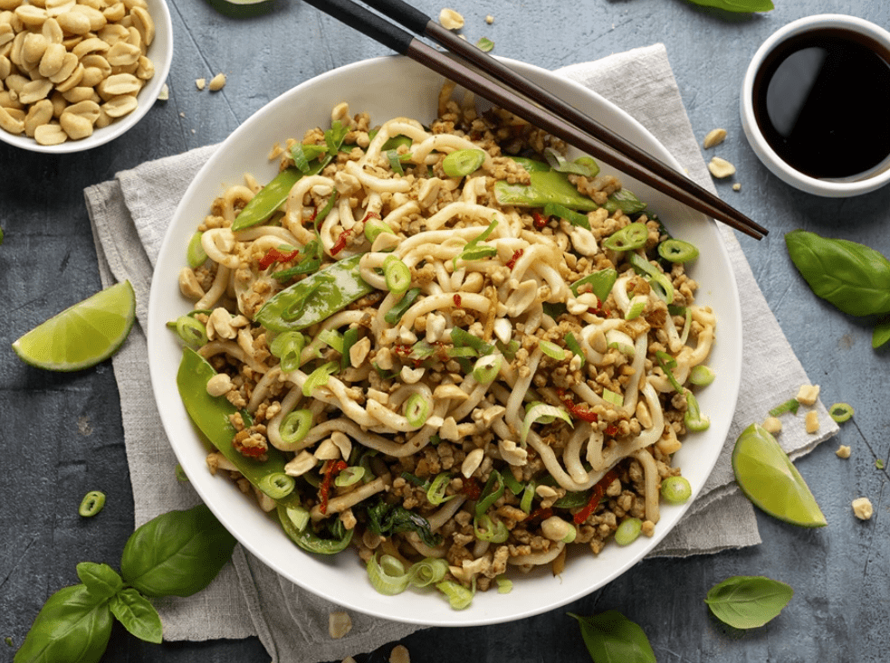 Fried noodles with beef and Pak Choi - HOT WOK
